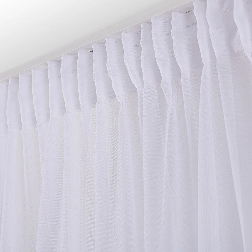 Draperie cu banda