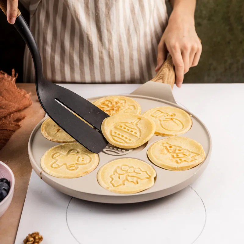 Plită pentru clătite Klausberg KB 7970, 26,5 cm, 7 compartimente, Acoperire antiaderentă, Inducție, Bej