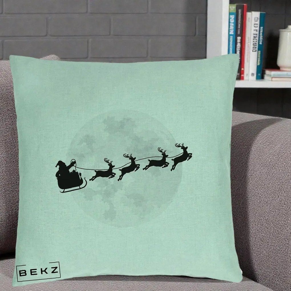 Perna Decorativa Mos Craciun Sanie Luna, 40x40 cm, Verde Menta, Husa Detasabila, Perna Inclusa, BEKZ®