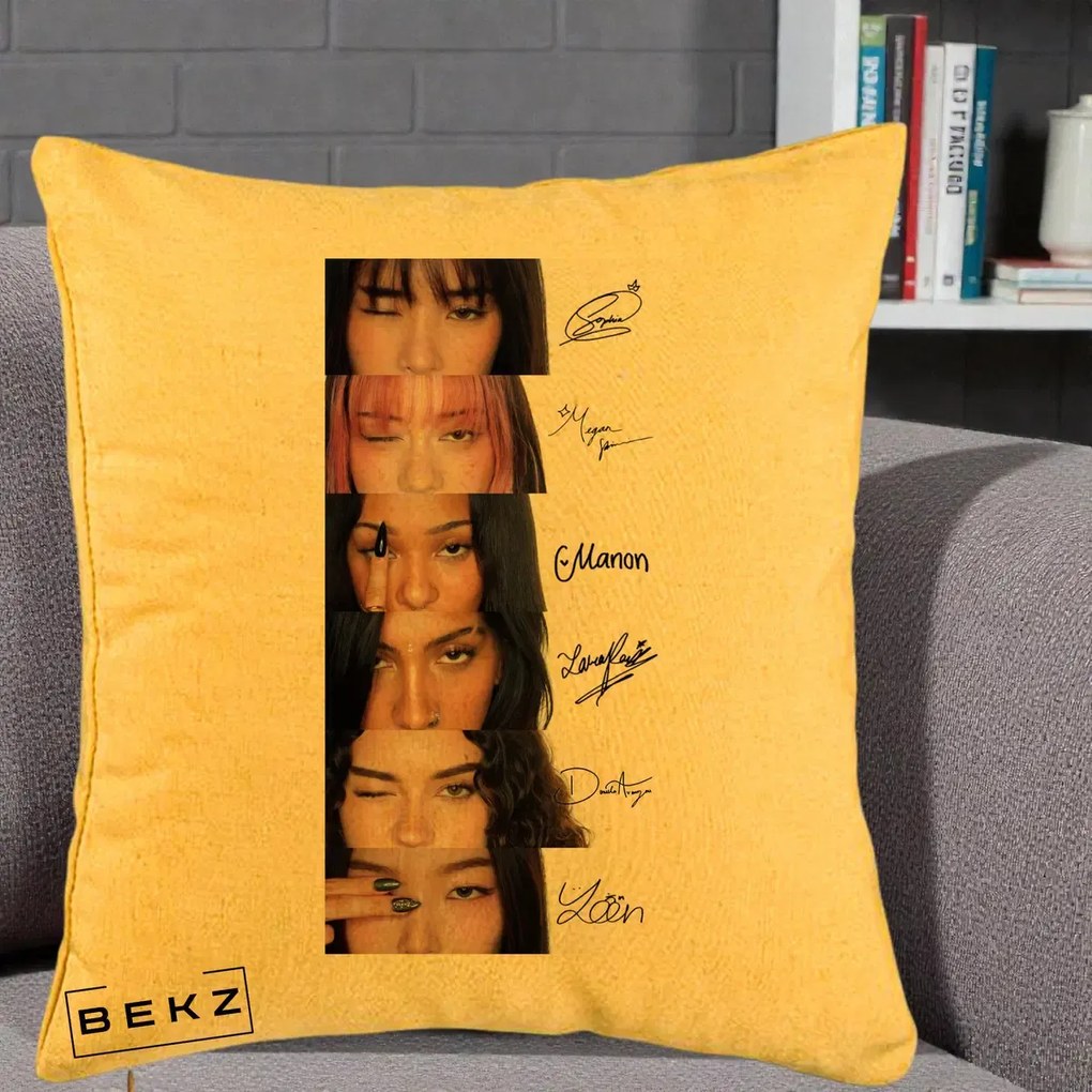 Perna Personalizata K-pop KATSEYE Semnaturi fara Foto, 40x40 cm, Galben, Husa Detasabila, Perna Inclusa, BEKZ®
