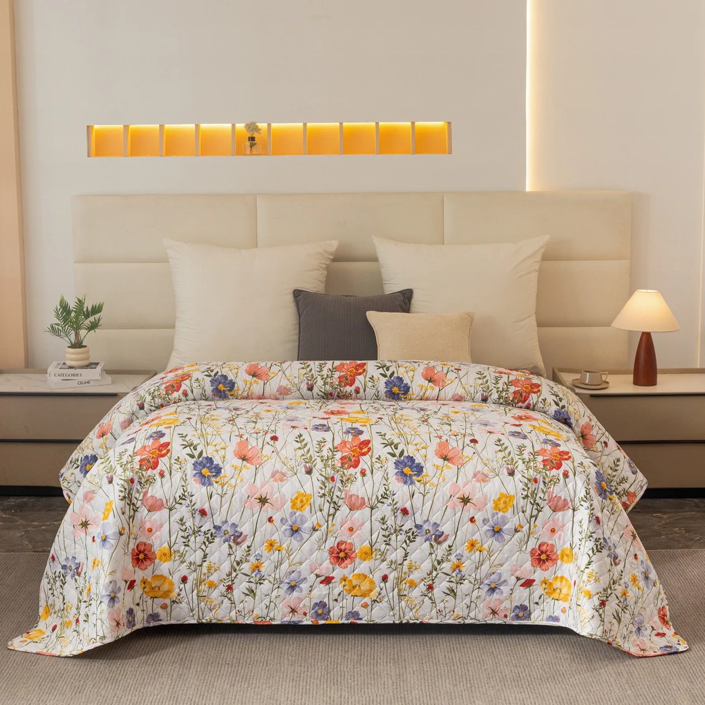 Cuvertura de pat WILDFLOWERS, colorata Dimensiune: 220 x 240 cm