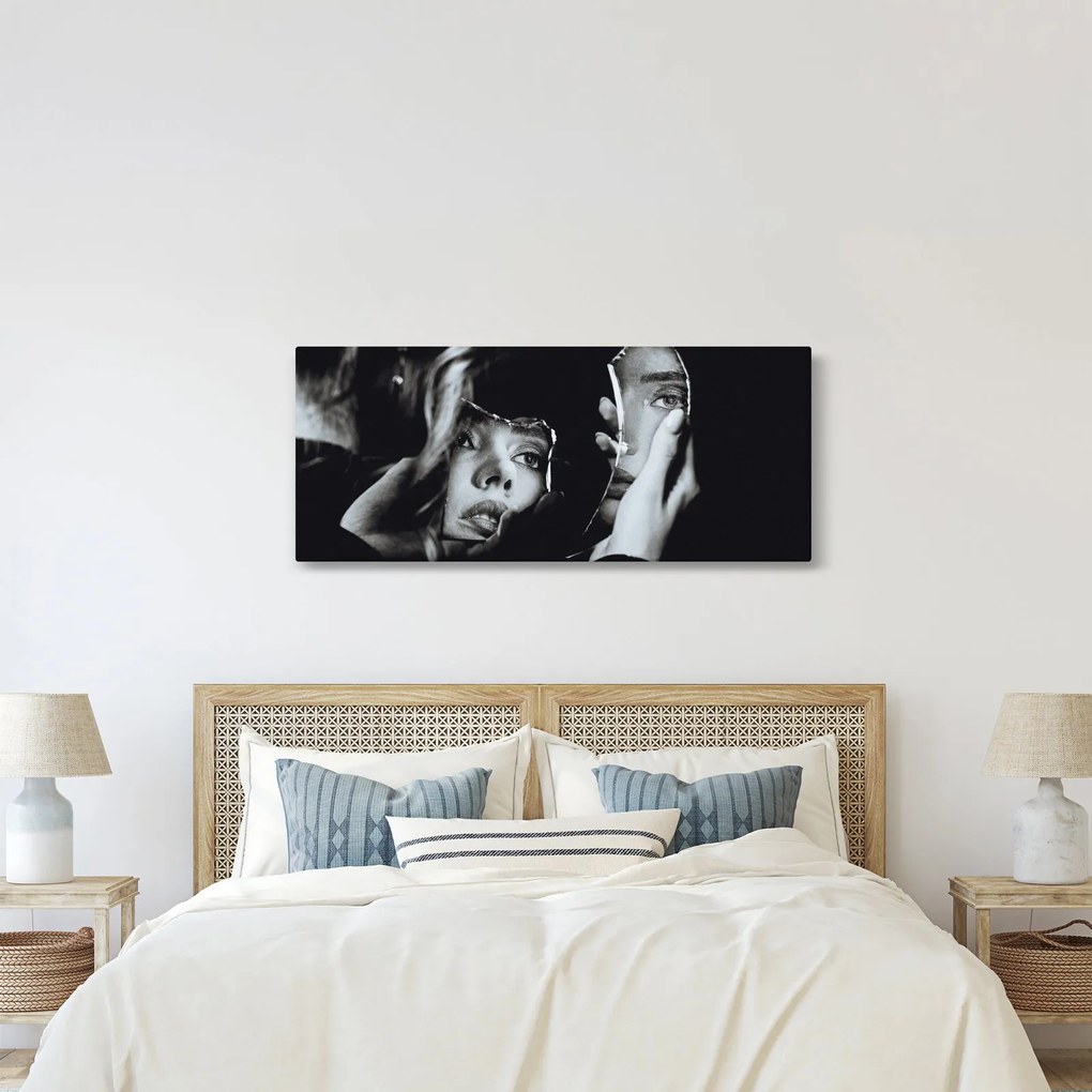 Tablou - Privind în oglindă (120x50 cm)