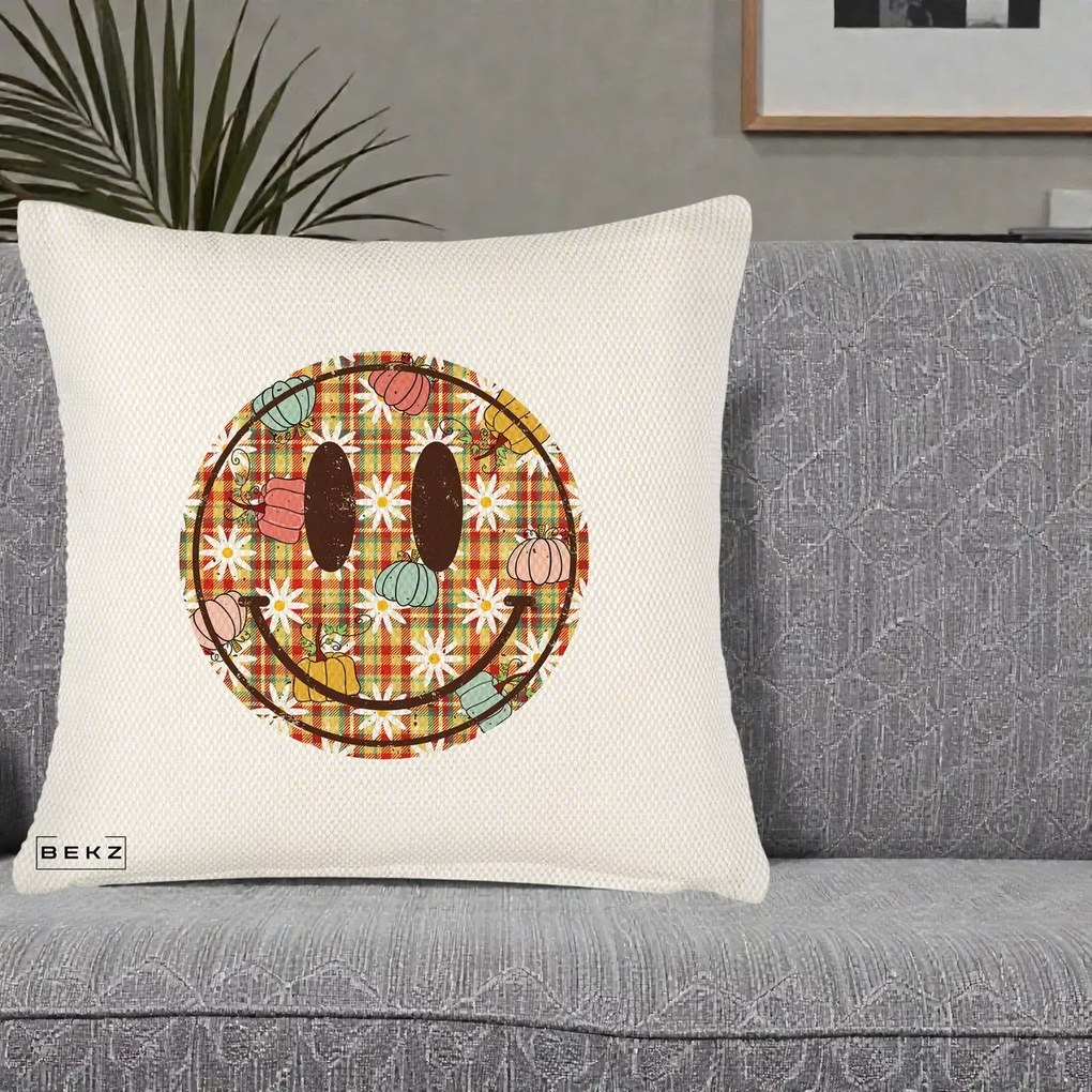 Perna Decorativa Smiley Face de Toamna cu Tartan si Dovlecei, 40x40 cm, Crem Reliefat, Husa Detasabila, Perna Inclusa, BEKZ®