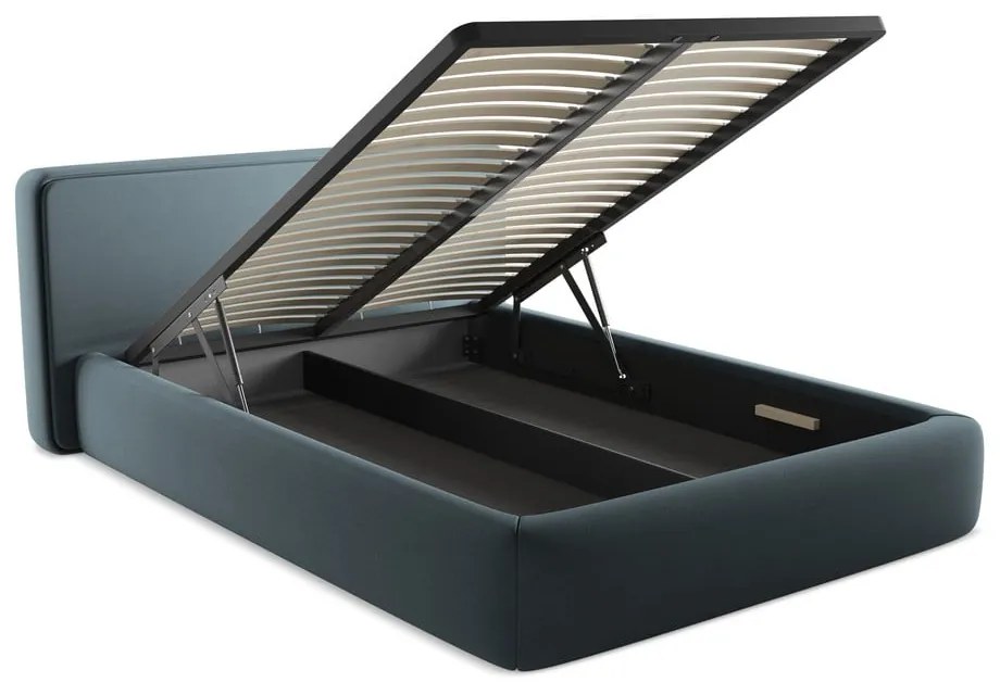 Pat matrimonial albastru tapițat cu spațiu de depozitare cu somieră 140x200 cm Kiana – Makamii