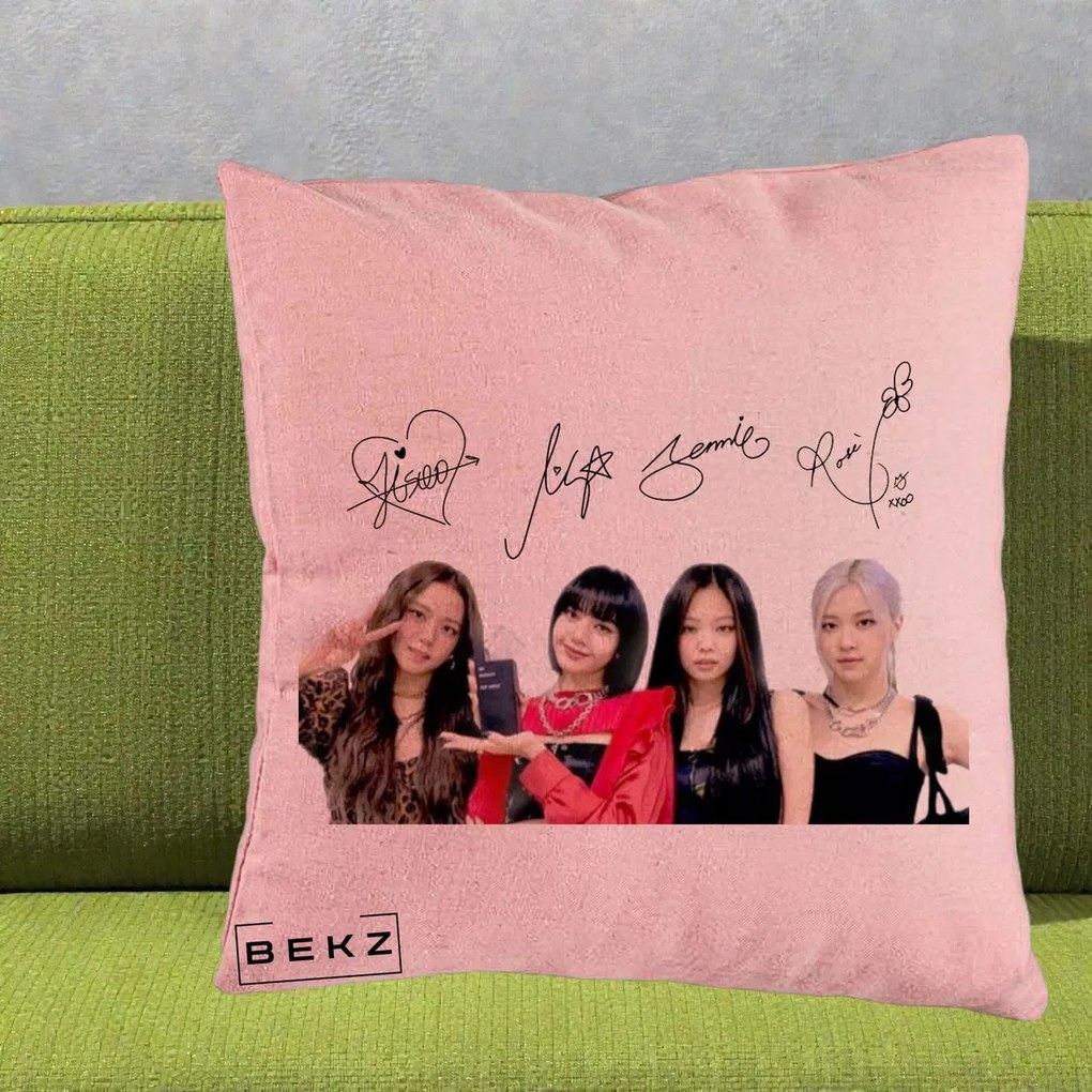 Perna Personalizata K-pop BLACKPINK Semnaturi, 40x40 cm, Roz, Husa Detasabila, Perna Inclusa, BEKZ®