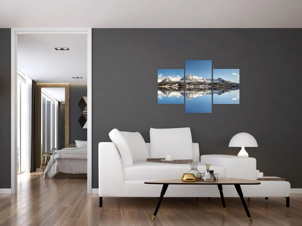 Tablou cu munți și reflectarea lor (90x60 cm)