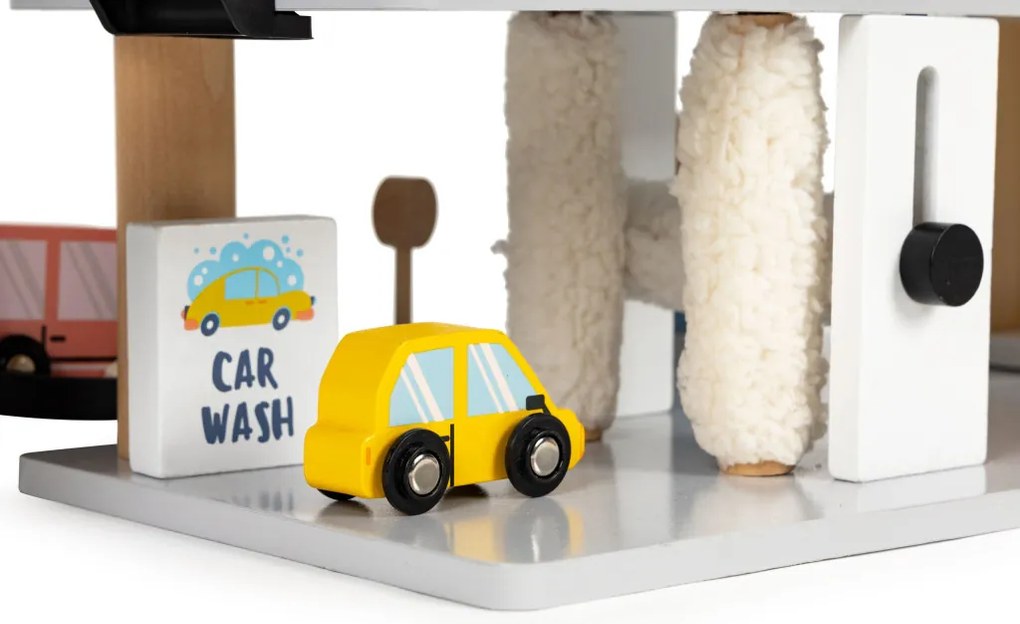 Garaj mare din lemn cu lift pentru mașini spălătorie auto cu elicopter