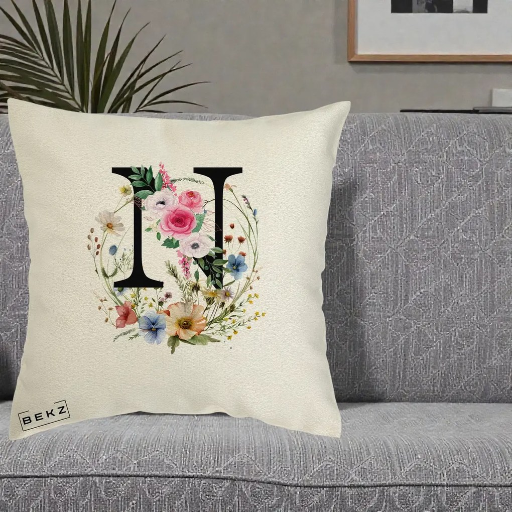 Cadou Personalizat - Perna Personalizata Monogram Litera N cu Flori Acuarela, 40x40 cm, Ecru, Husa Detasabila, Perna Inclusa, BEKZ®