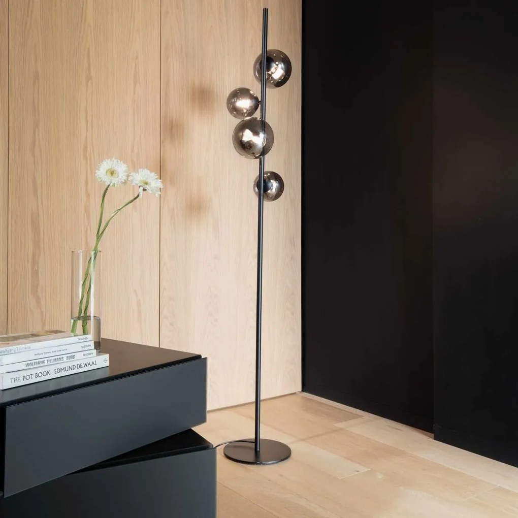 Lampadar modern Perlage pt4 negru/fumuriu