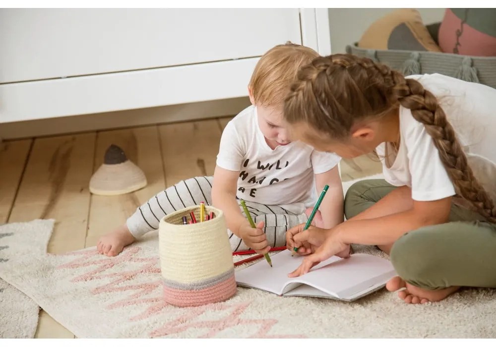 Covor roz/crem lavabil/țesut manual din bumbac 120x160 cm Atlas Natural – Lorena Canals