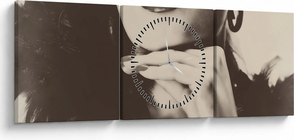 Tablou - Vintage, poza unei femei (cu ceas) (90x30 cm)