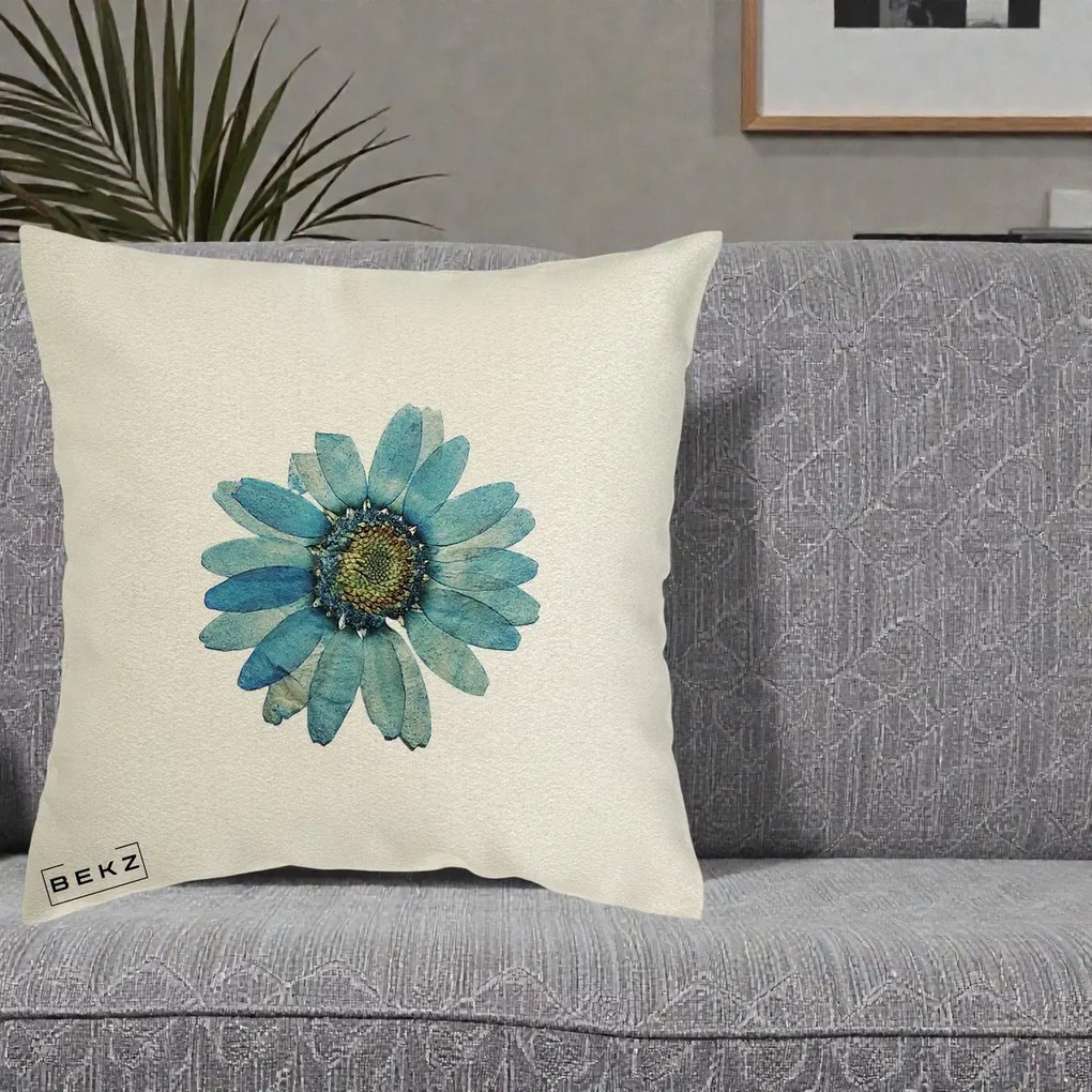 Perna Decorativa Floare Margareta Albastra Acuarela, 40x40 cm, Ecru, Husa Detasabila, Perna Inclusa, BEKZ®