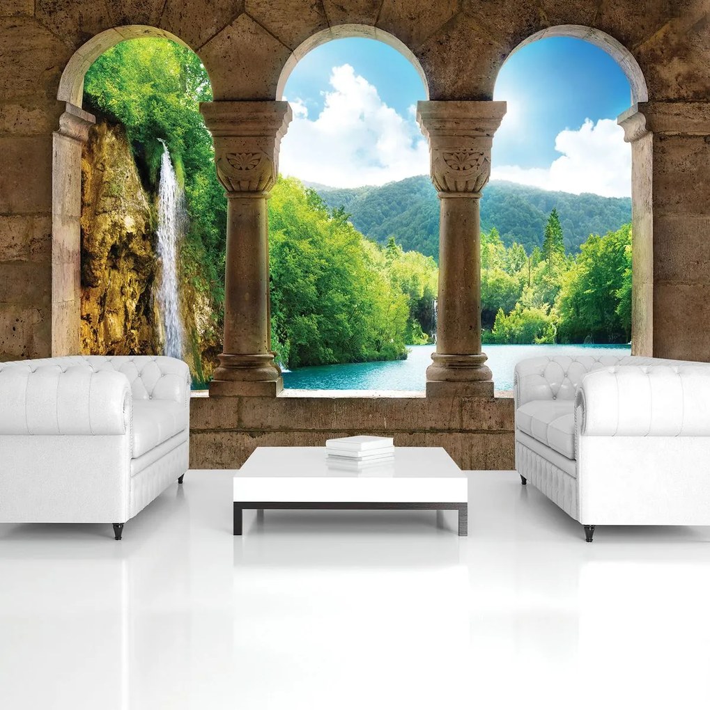 Fototapet - Privire spre stălpi cu casca (152,5x104 cm)
