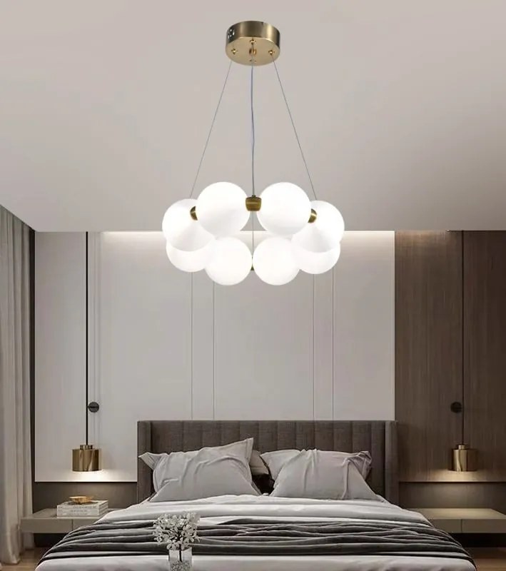 Lustră LED Suspendată cu Telecomanda, Putere 26W, Iluminare Reglabilă și Design Elegant
