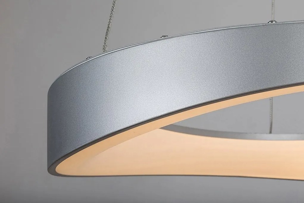 Lustra LED suspendata design circular Iliana