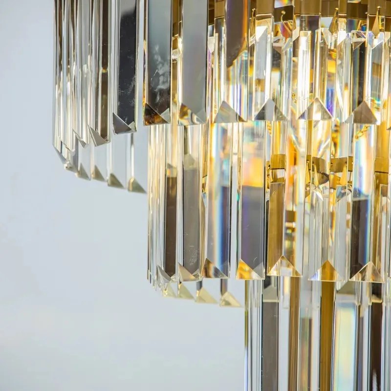 Lampadar din metal, auriu, cu cristale din sticlă în cascadă și bază neagră, 158 x 40 cm, „Hilton”
