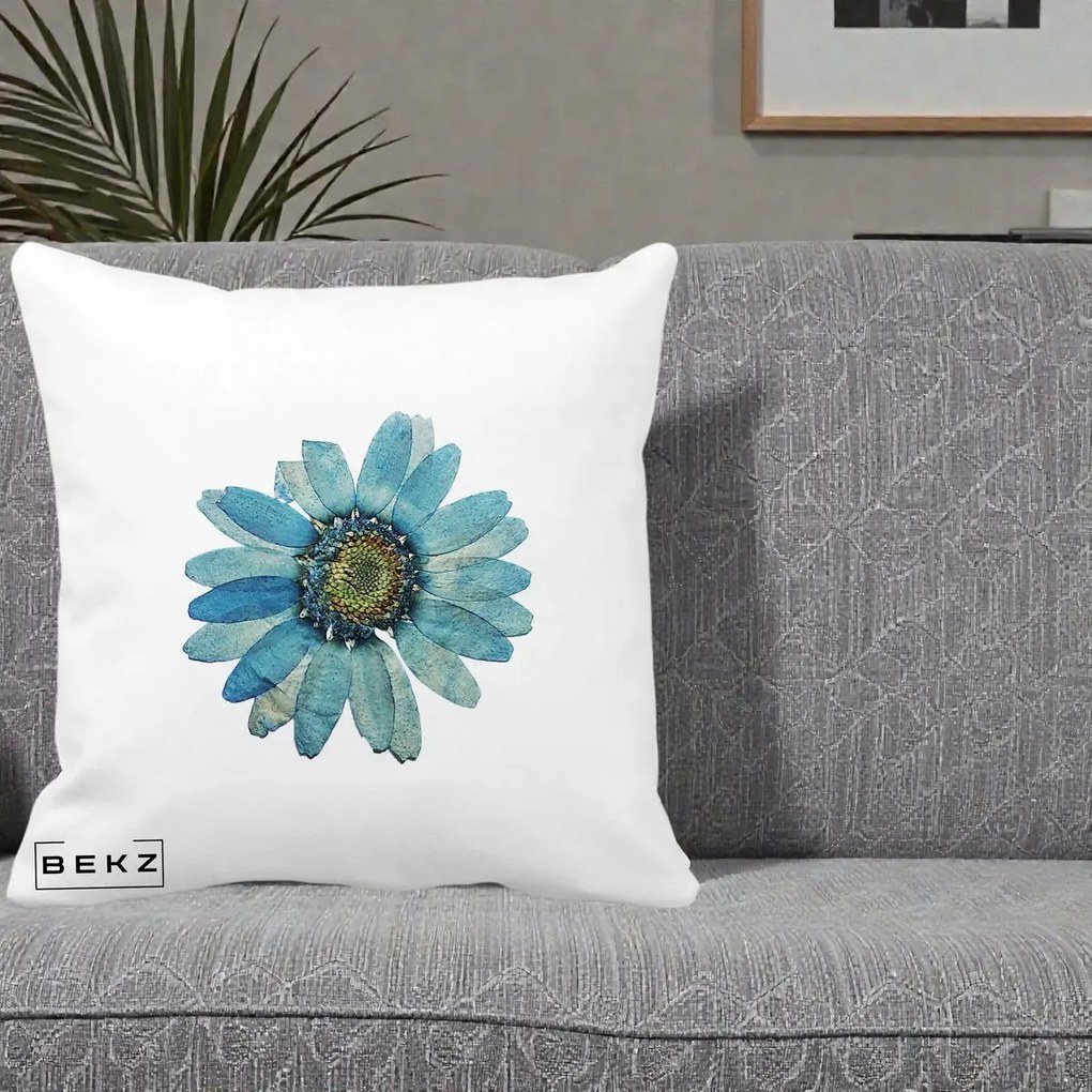 Perna Decorativa Floare Margareta Albastra Acuarela, 40x40 cm, Alba Mata, Husa Detasabila, Perna Inclusa, BEKZ®