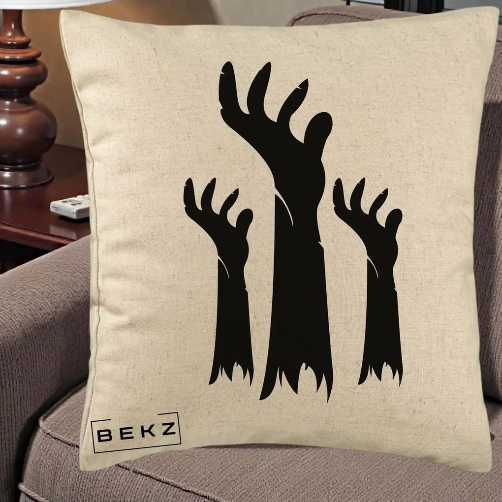 Perna Decorativa Halloween Maini Zombie Alb-Negru, 40x40 cm, Bej, Husa Detasabila, Perna Inclusa, BEKZ®