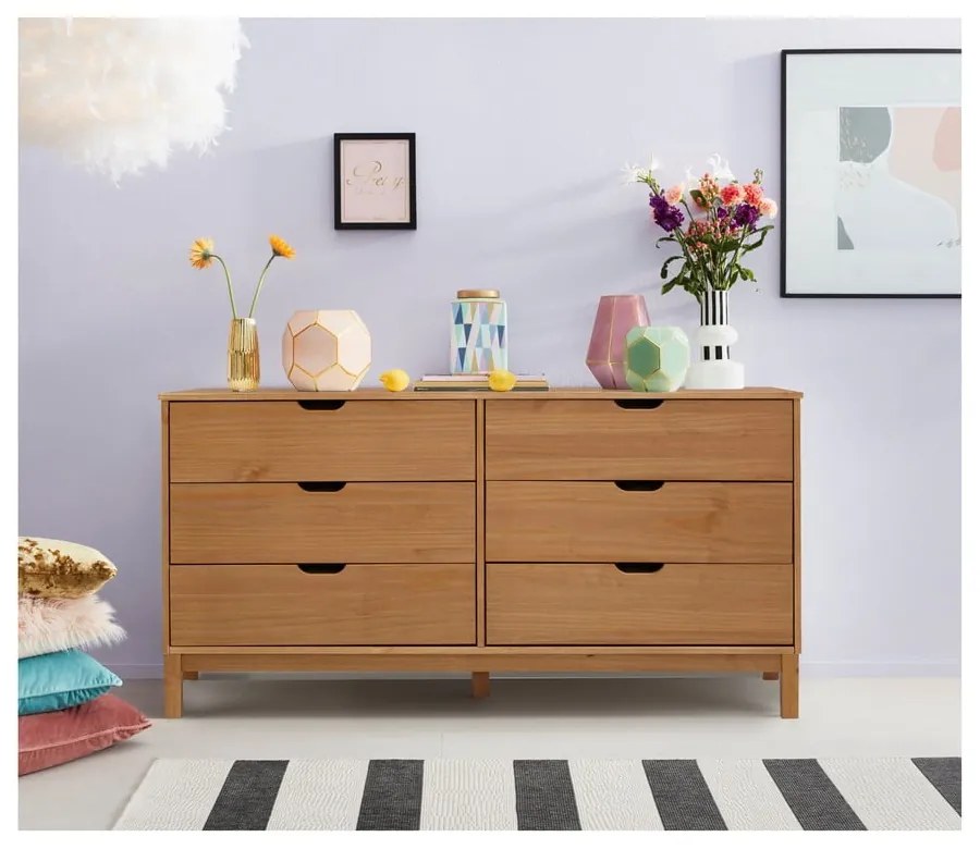 Comodă în culoare naturală joasă din lemn de pin 150x75 cm Post – Støraa