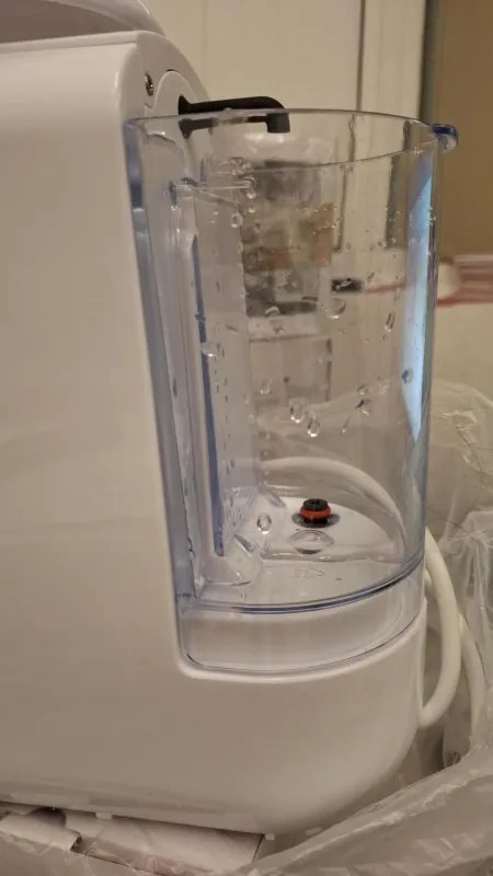 La mâna a doua: Espressor cafea macinata si capsule 8in1 Oliver Voltz OV51171M8R, 1450W, 19 bar, Alb/Auriu