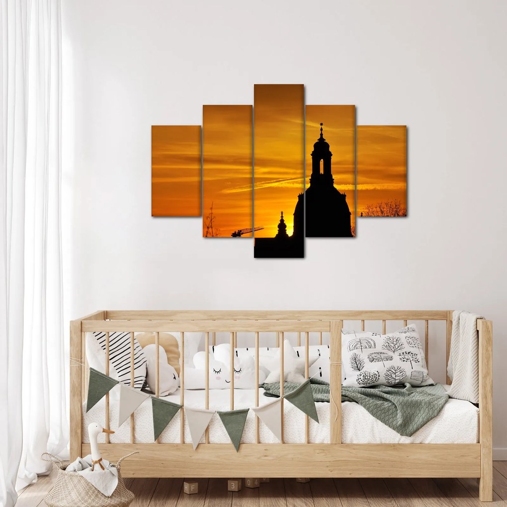Tablou cu biserică în apus de soare (150x105 cm)