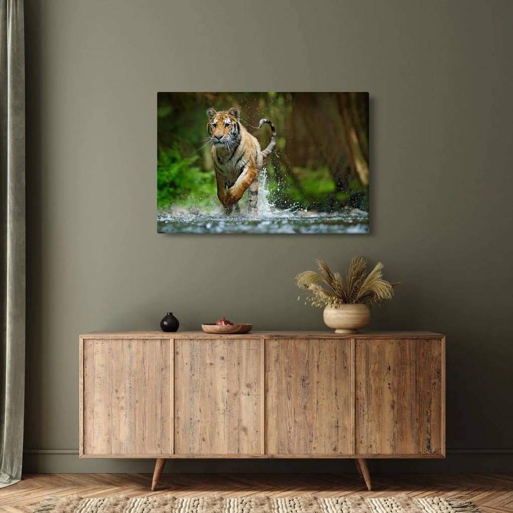 Tablou cu trigrul fugind (90x60 cm)