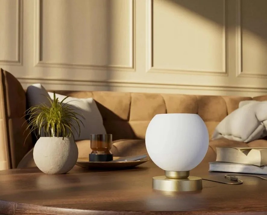 Veioza, Lampa de masa din alama Globe