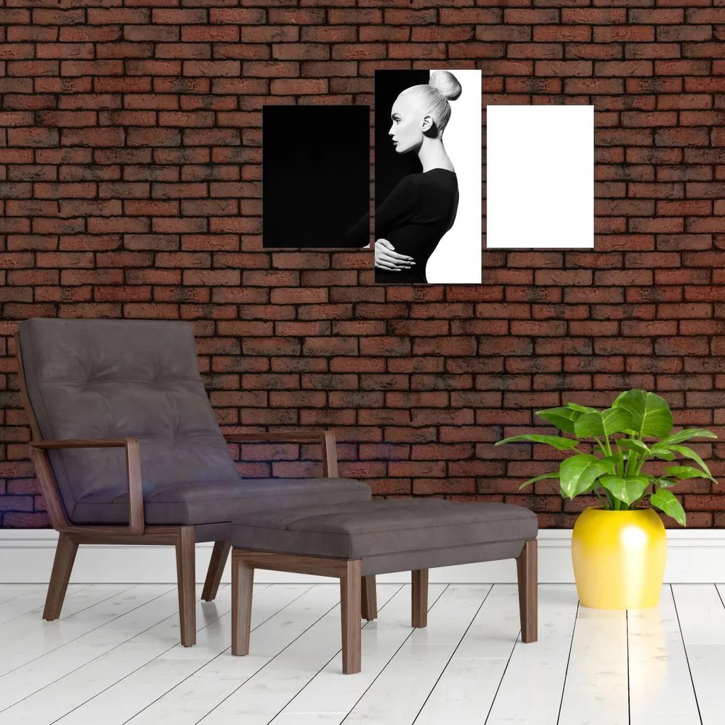 Tablou - O femeie à la yin și yang (90x60 cm)