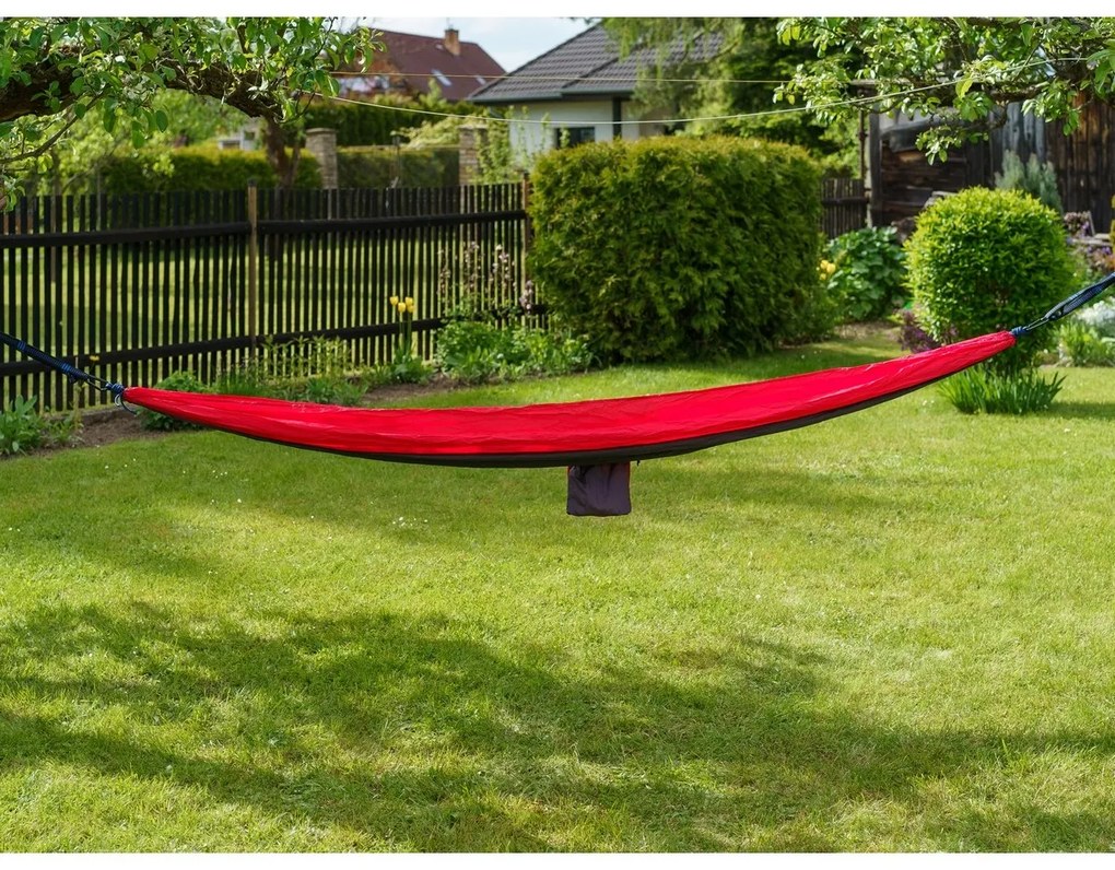 Șezlong suspendat pentru camping Happy Green 270 x140 cm, roșu