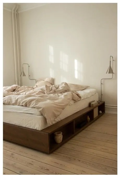 Pat matrimonial maro din lemn masiv de pin cu somieră 180x200 cm Ziggy – Karup Design