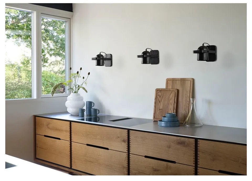 Aplică de perete neagră Nesvik – Villa Collection