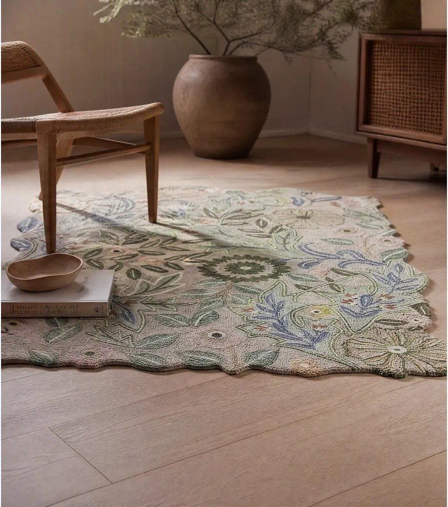 Covor verde țesut manual din lână 120x170 cm Bryony Shaped Floral – Flair Rugs