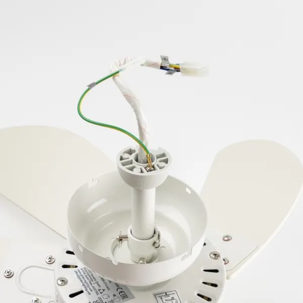 Ventilator de tavan ZEVENTI FAMARA 1xE14/60W/230V alb