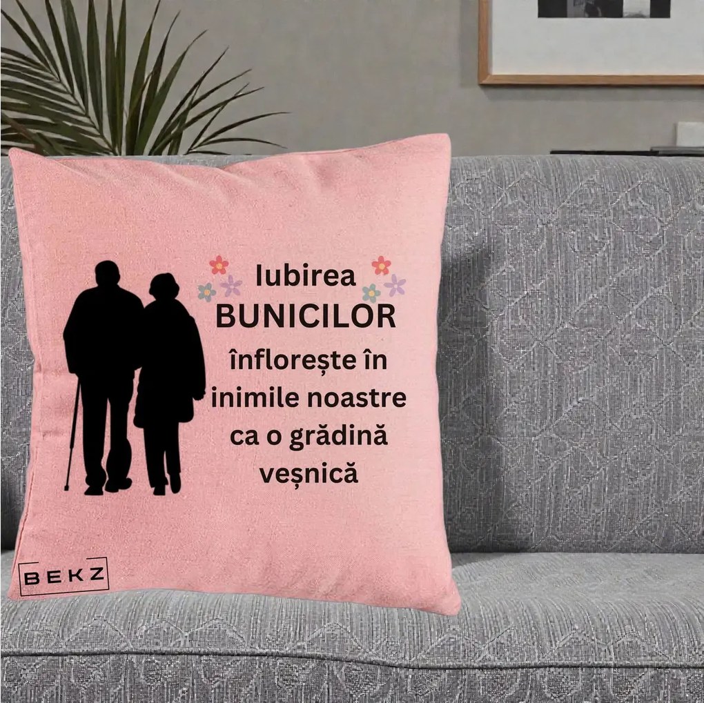 Cadou pentru Bunici - Perna Personalizata Bunicii Iubirea Infloreste Silueta Neagra Flori, 40x40 cm, Roz, Husa Detasabila, Perna Inclusa, BEKZ®