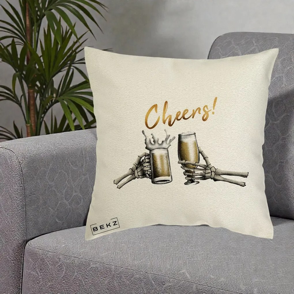 Perna Decorativa Halloween Cheers Schelete cu Bere, 40x40 cm, Ecru, Husa Detasabila, Perna Inclusa, BEKZ®
