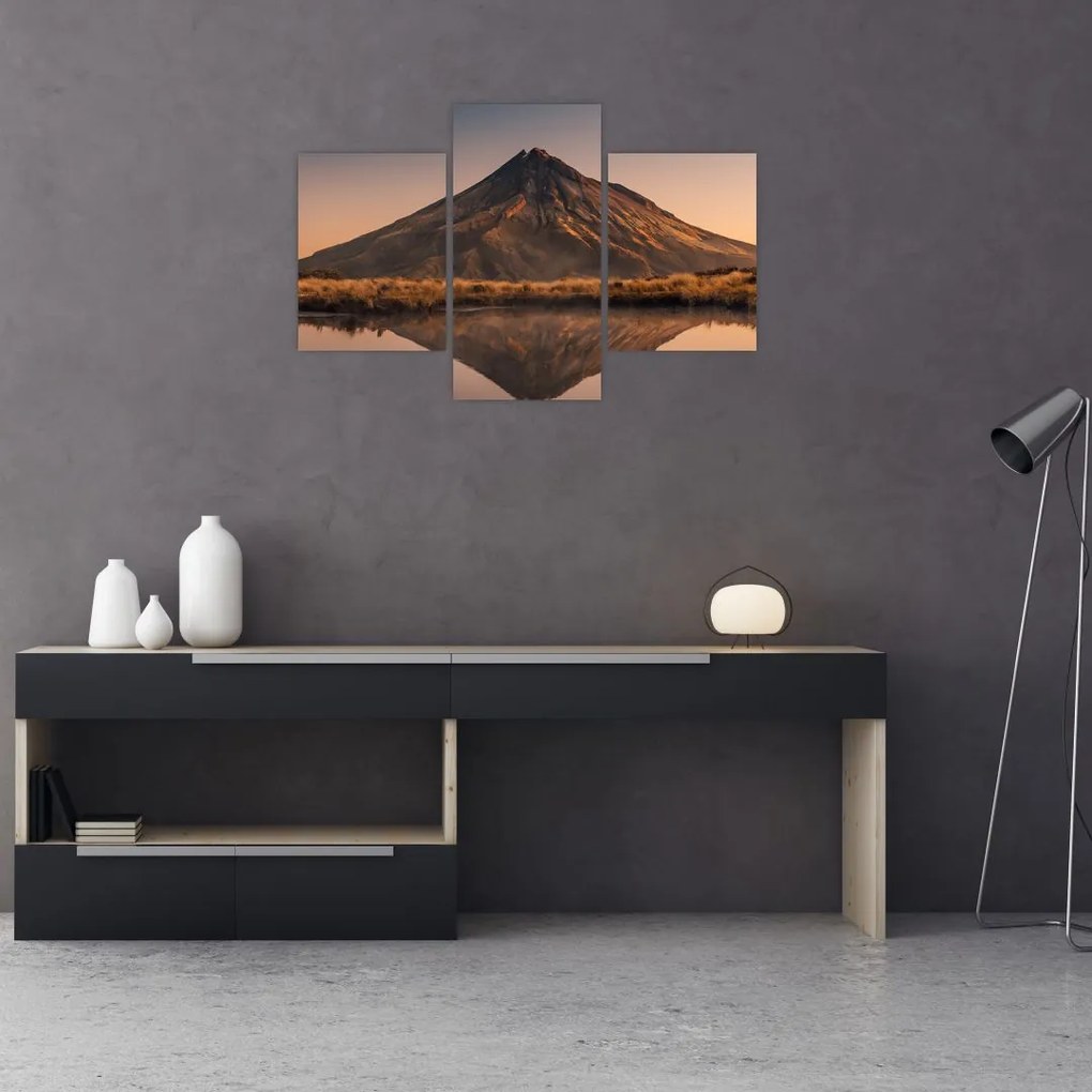 Tablou oglindirea muntelui Taranaki, Noua Zeelanda (90x60 cm)