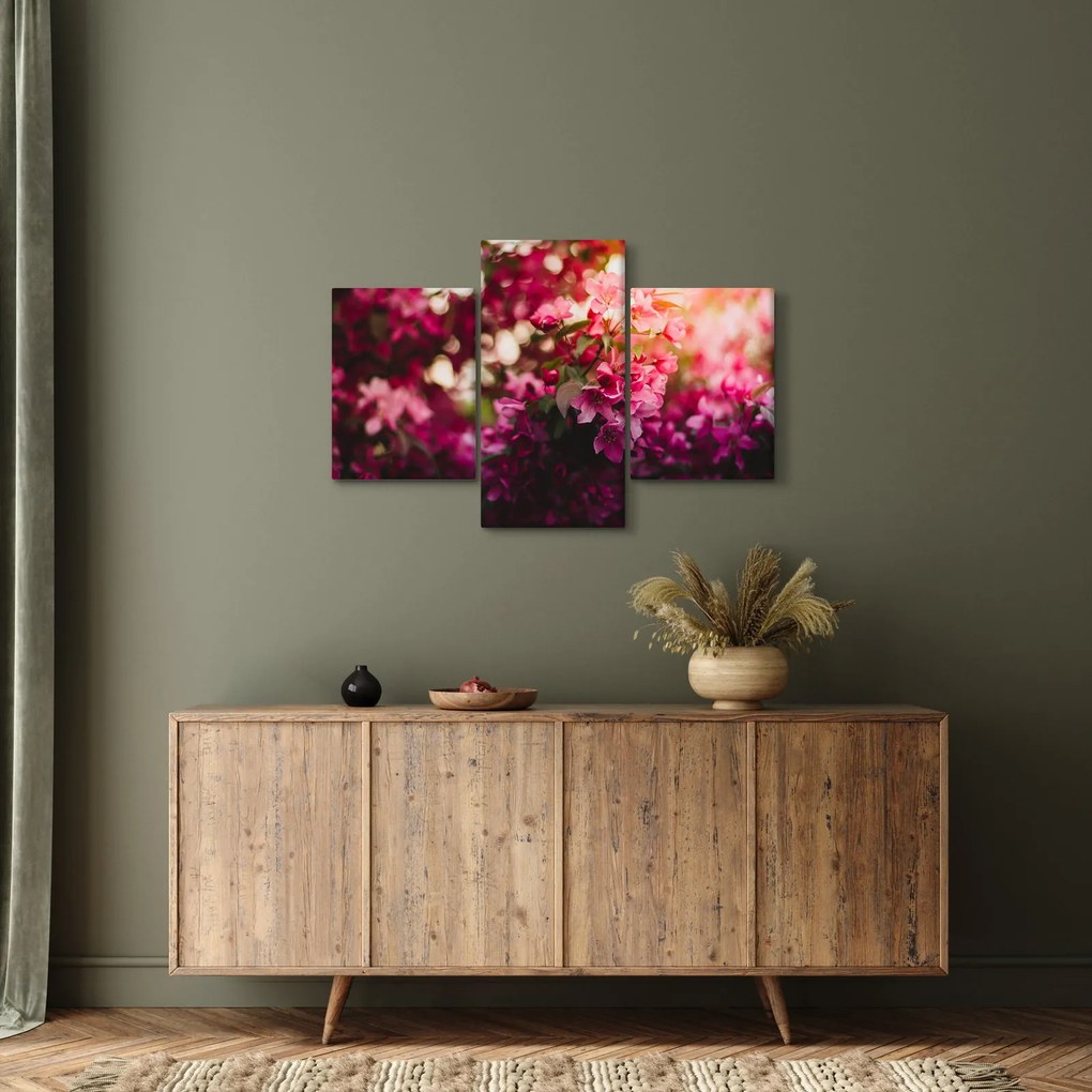 Tablou cu florile tufișului înflorit (90x60 cm)