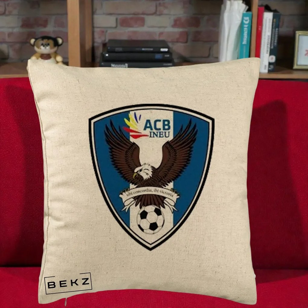 Perna Personalizata ACB Ineu Fotbal, 40x40 cm, Bej, Husa Detasabila, Perna Inclusa, BEKZ®