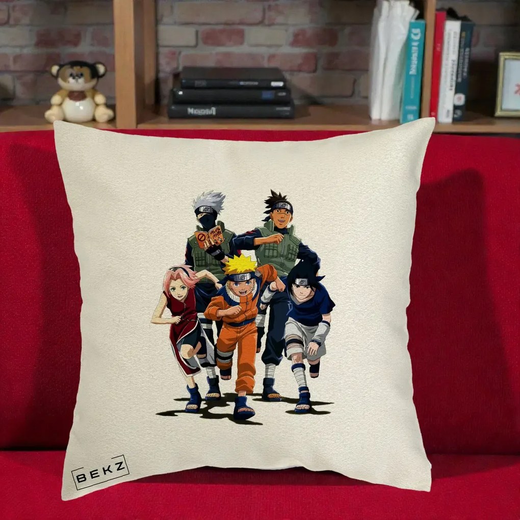 Perna Personalizata Naruto Echipa 7 Kakashi Sensei, 40x40 cm, Ecru, Husa Detasabila, Perna Inclusa, BEKZ®