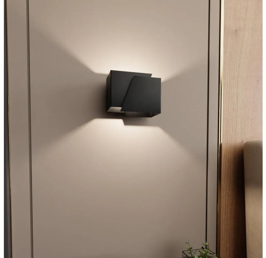 Aplică FROST 1xG9/8W/230V negru