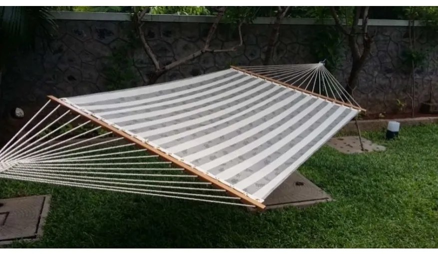 Piscina cu hamac pentru unul, maro