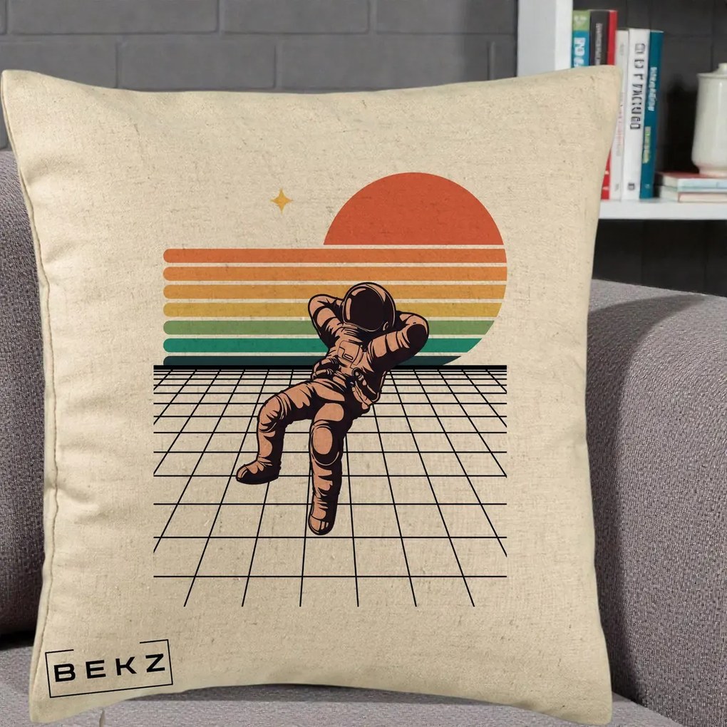 Perna Decorativa Astronaut Retro Space, 40x40 cm, Bej, Husa Detasabila, Perna Inclusa, BEKZ®
