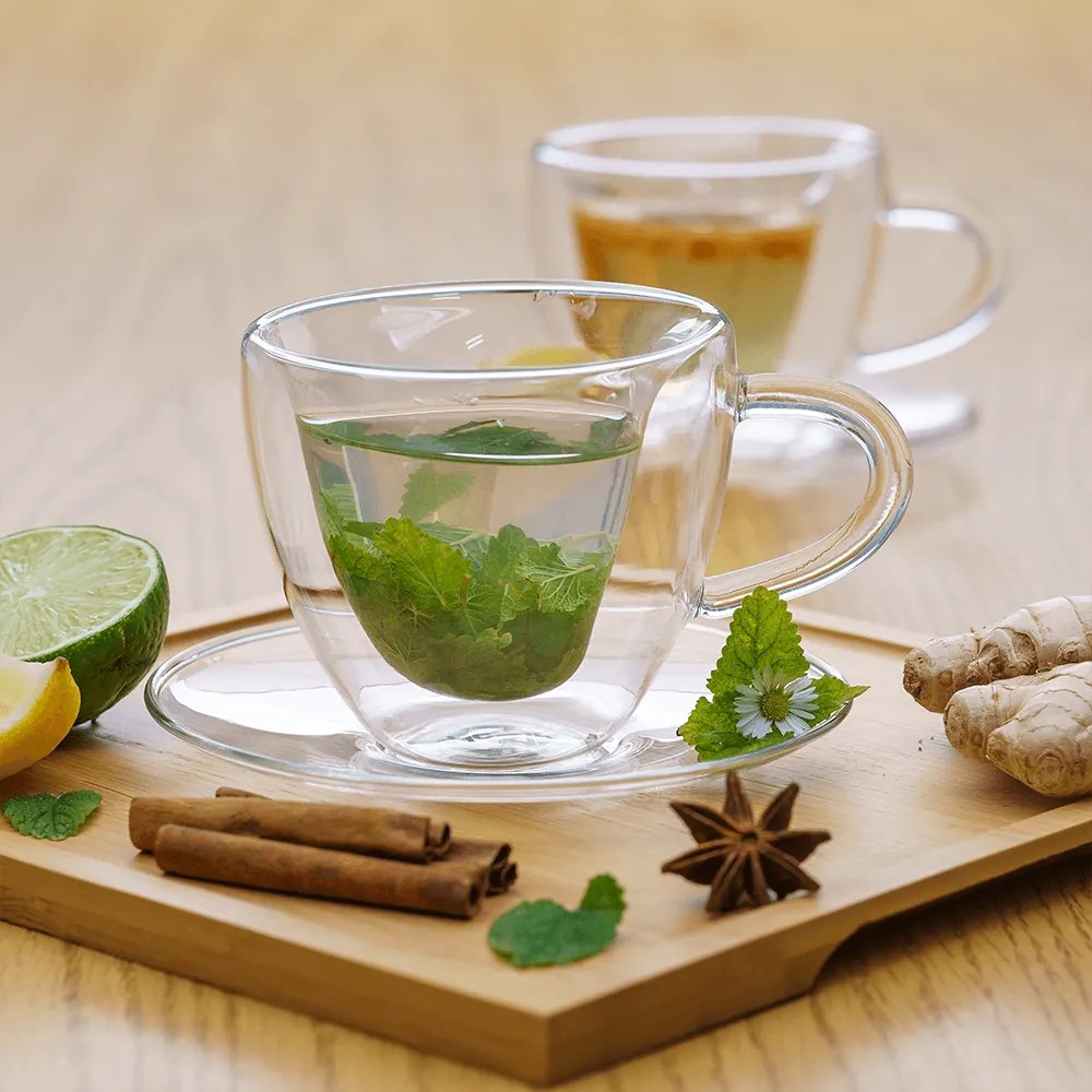 Ceaşcă termorezistentă Heart cu farfurie, 2 buc., în formă de inimă, 150 ml, HOTCOOL TYP 5