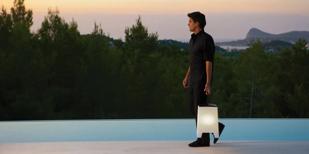 CORP DE ILUMINAT LED DECORATIV MORA LAMP