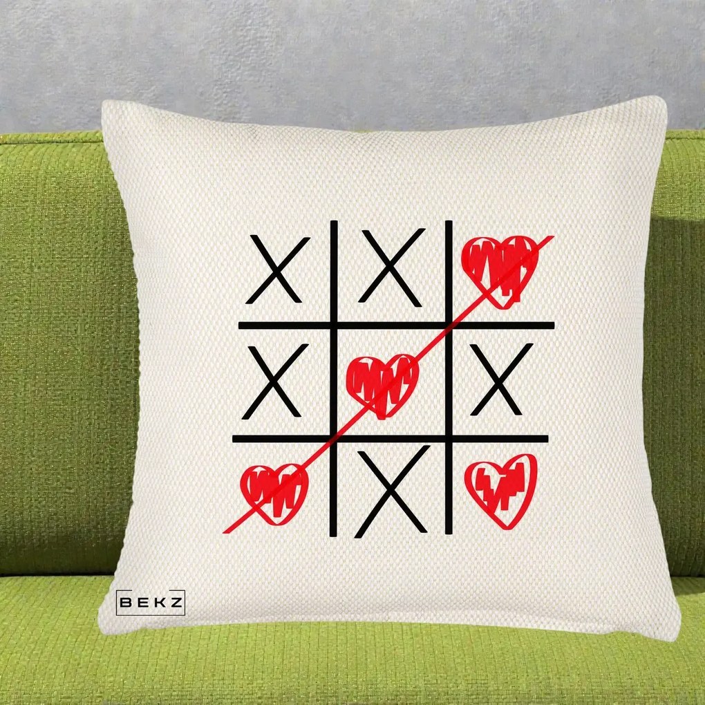 Cadou Romantic - Perna Personalizata Love Joc X si Inima cu Castigator Iubire, 40x40 cm, Crem Reliefat, Husa Detasabila, Perna Inclusa, BEKZ®