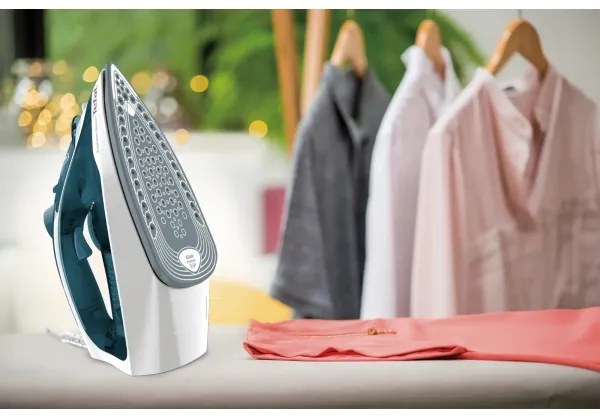 Tefal EXPRESS STEAM fier de călcat cu abur 2400W/230V, turcoaz