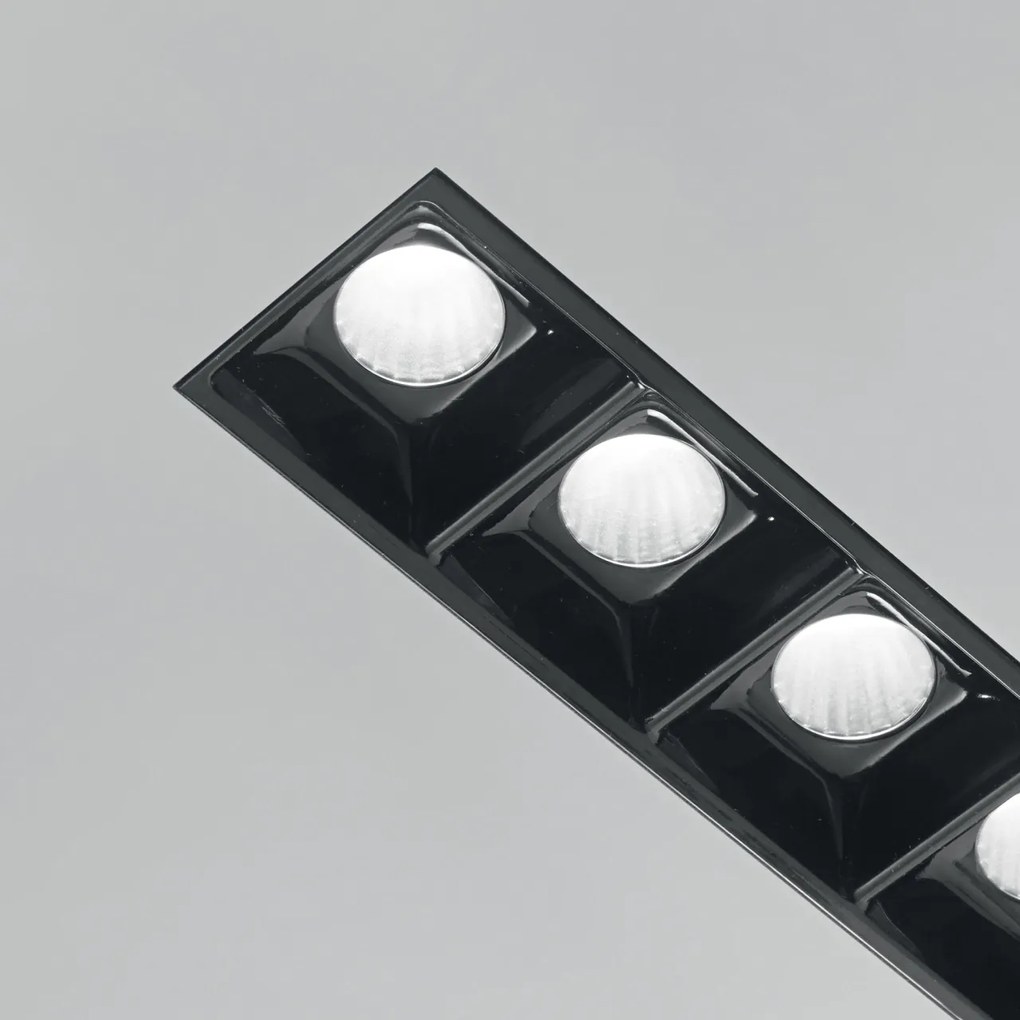 Corp incastrabil cu 5 spoturi LED LIKA FI TRIM 12W 3000K