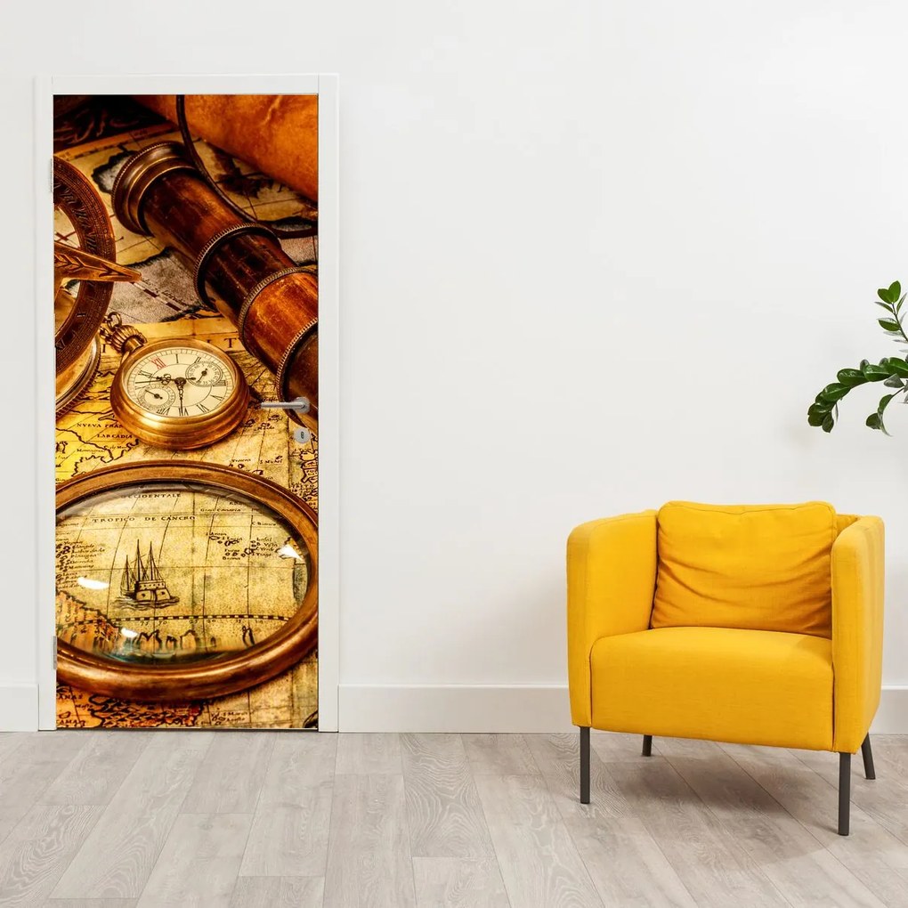 Fototapet pentru ușă - Ustensile istorice ale marinarilor (95x205cm)