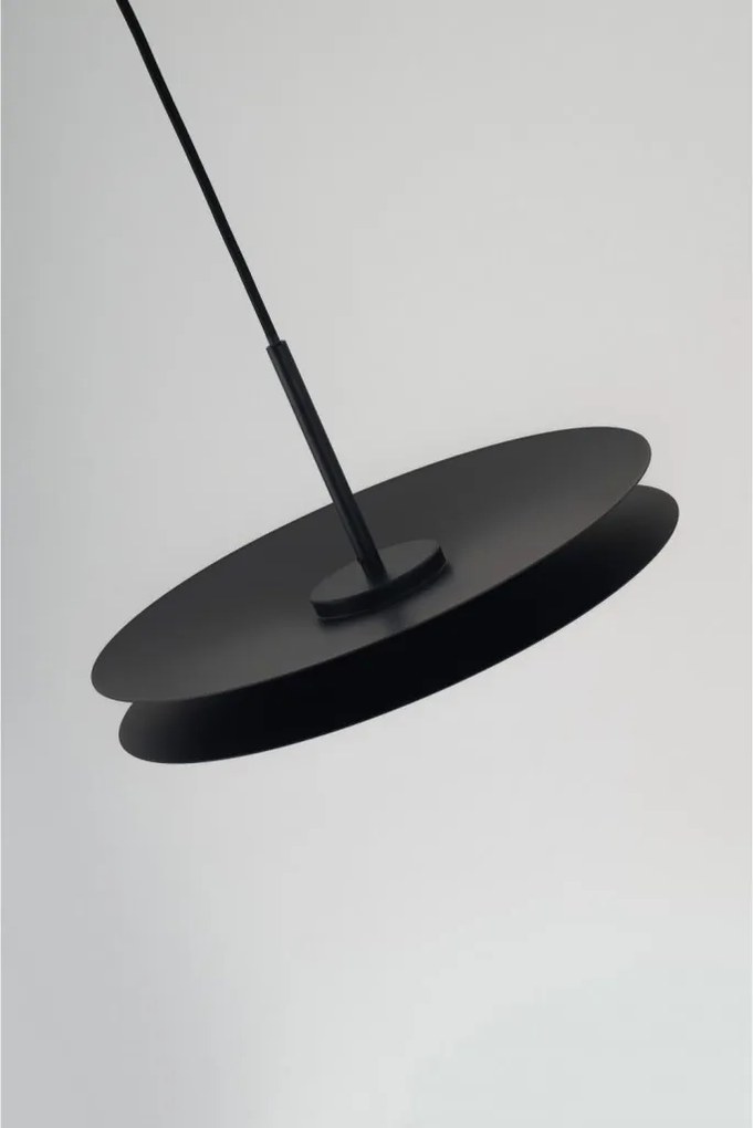 Lustra. Pendul LED negru DISC 35