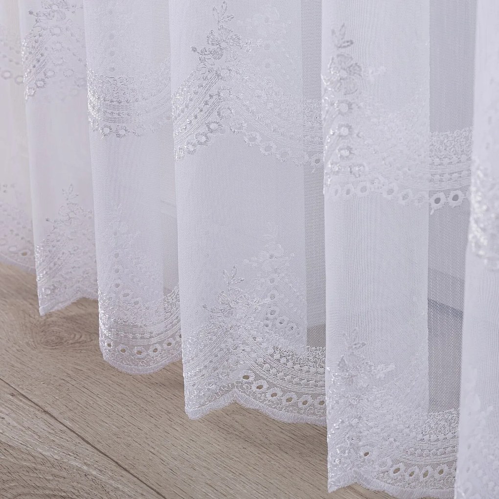 Draperie cu banda